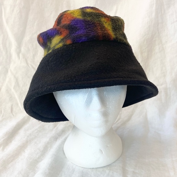 Vintage 90s Fleece Bucket Hat - Picture 2 of 14